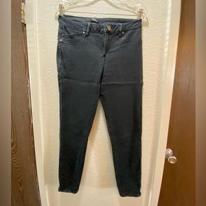 1822 Like Butter Size 10 Black Stretch Jeans